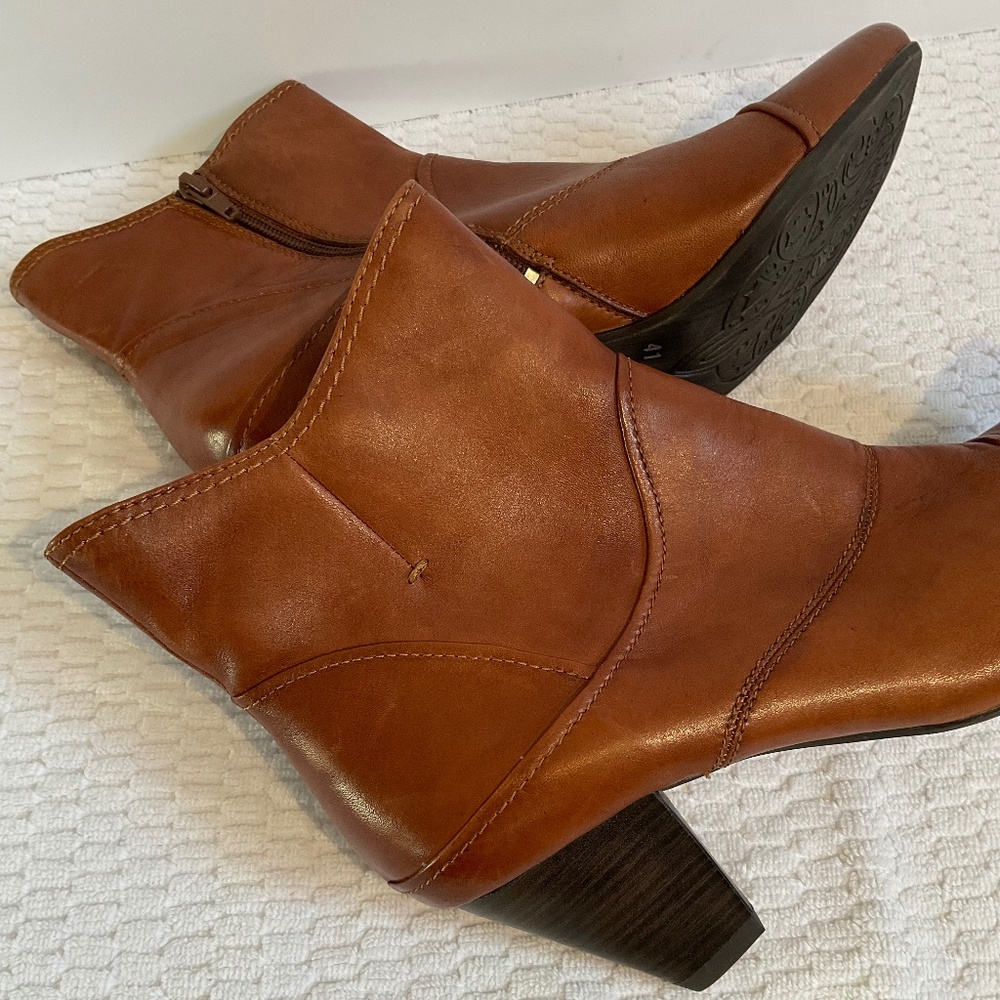 Luca Ferri Women’s Brown Leather Heel Boot Size 41 NWOT - Picture 9 of 16